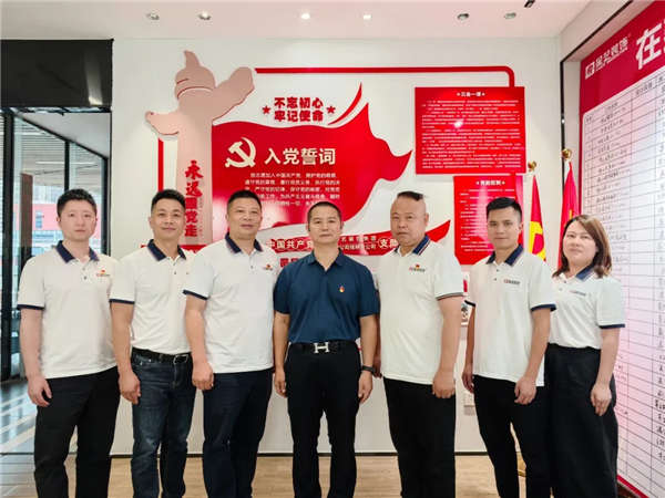 1784336487590979.jpg 640_副本.jpg